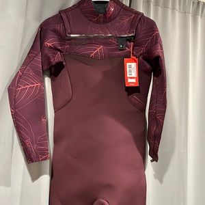 JOBE women’s neoprene full wetsuit dive  NWT size L chest entry